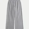 Pantaloni de trening cu croi larg Pantaloni de trening cu croi larg