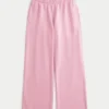Pantaloni de trening cu croi larg Pantaloni de trening cu croi larg