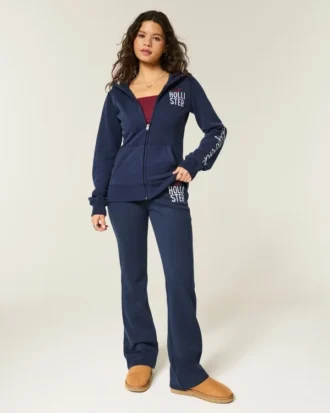 Pantaloni de trening cu logo grafic