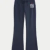 Pantaloni de trening cu logo grafic Pantaloni de trening cu logo grafic