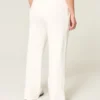 Pantaloni de trening drepți Pantaloni de trening drepți