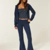 Pantaloni de trening evazați Pantaloni de trening evazați