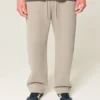 Pantaloni de trening largi Pantaloni de trening largi
