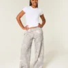 Pantaloni de trening largi camuflați