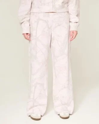 Pantaloni de trening largi camuflați Pantaloni de trening largi camuflați