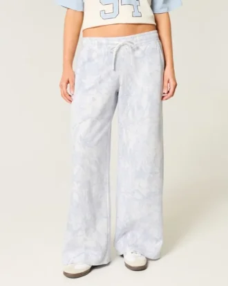 Pantaloni de trening largi camuflați