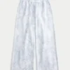 Pantaloni de trening largi camuflați