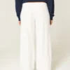 Pantaloni de trening largi Class of ’26 Pantaloni de trening largi Class of ’26