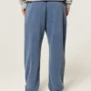 Pantaloni de trening largi cu imprimeu California din colecția Holiday Vault Pantaloni de trening largi cu imprimeu California din colecția Holiday Vault