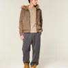Pantaloni de trening largi cu imprimeu cu stele Pantaloni de trening largi cu imprimeu cu stele