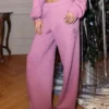 Pantaloni de trening largi cu imprimeu cu trandafiri strălucitori Pantaloni de trening largi cu imprimeu cu trandafiri strălucitori
