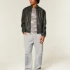 Pantaloni de trening largi cu imprimeu dublu cu șerpi Pantaloni de trening largi cu imprimeu dublu cu șerpi