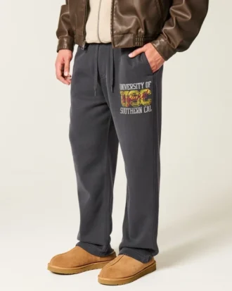 Pantaloni de trening largi cu imprimeu grafic Trojans de la University of Southern California Pantaloni de trening largi cu imprimeu grafic Trojans de la University of Southern California