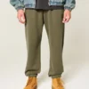 Pantaloni de trening largi cu tiv strâns Pantaloni de trening largi cu tiv strâns