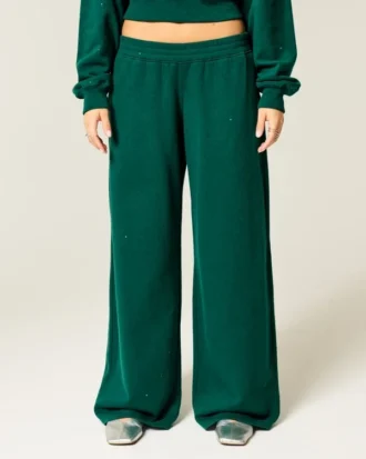 Pantaloni de trening largi Sparkle Pantaloni de trening largi Sparkle
