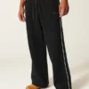 Pantaloni de trening super largi