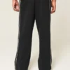 Pantaloni de trening super largi