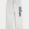 Pantaloni de trening super largi cu logo Vault Release Pantaloni de trening super largi cu logo Vault Release