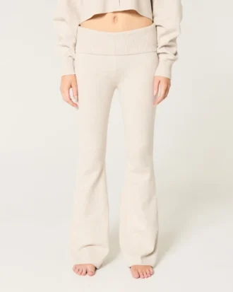 Pantaloni evazați cu talie pliată din tricot Gilly Hicks
