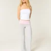 Pantaloni evazați din tricot cu talie pliată Pantaloni evazați din tricot cu talie pliată
