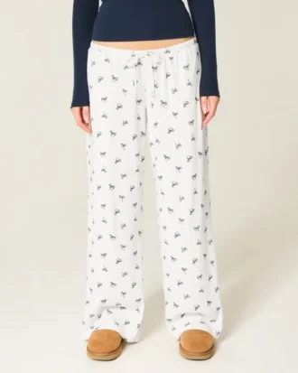 Pantaloni largi, confortabili, cu nervuri Pantaloni largi, confortabili, cu nervuri