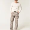 Pantaloni largi de camuflaj Pantaloni largi de camuflaj