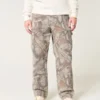 Pantaloni largi de camuflaj Pantaloni largi de camuflaj