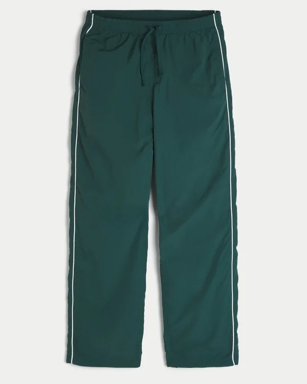 Pantaloni largi de trening Pantaloni largi de trening