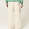 Pantaloni largi de trening cu imprimeu New York Pantaloni largi de trening cu imprimeu New York