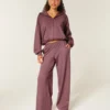 Pantaloni largi Gilly Hicks Active Recharge cu vârf în formă de inimă Pantaloni largi Gilly Hicks Active Recharge cu vârf în formă de inimă