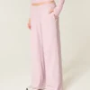 Pantaloni largi Gilly Hicks Active Recharge cu vârf în formă de inimă Pantaloni largi Gilly Hicks Active Recharge cu vârf în formă de inimă