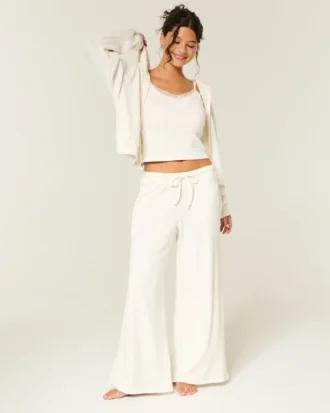 Pantaloni largi și confortabili Gilly Hicks
