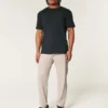 Pantaloni relaxați, conici, pentru toată ziua Pantaloni relaxați, conici, pentru toată ziua