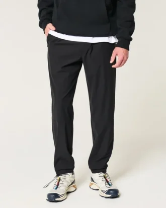 Pantaloni relaxați, conici, pentru toată ziua