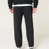 Pantaloni relaxați, conici, pentru toată ziua Pantaloni relaxați, conici, pentru toată ziua