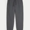 Pantaloni relaxați, conici, pentru toată ziua Pantaloni relaxați, conici, pentru toată ziua