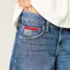 Pantaloni scurți baggy cu talie joasă, spălare închisă și imprimeu cu steagul american Pantaloni scurți baggy cu talie joasă, spălare închisă și imprimeu cu steagul american