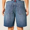 Pantaloni scurți baggy cu talie joasă, spălare închisă și imprimeu cu steagul american Pantaloni scurți baggy cu talie joasă, spălare închisă și imprimeu cu steagul american
