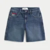 Pantaloni scurți baggy cu talie joasă, spălare închisă și imprimeu cu steagul american Pantaloni scurți baggy cu talie joasă, spălare închisă și imprimeu cu steagul american