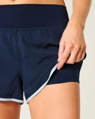 Pantaloni scurți de alergare Gilly Hicks Active cu talie înaltă