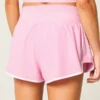 Pantaloni scurți de alergare Gilly Hicks Active cu talie înaltă Pantaloni scurți de alergare Gilly Hicks Active cu talie înaltă