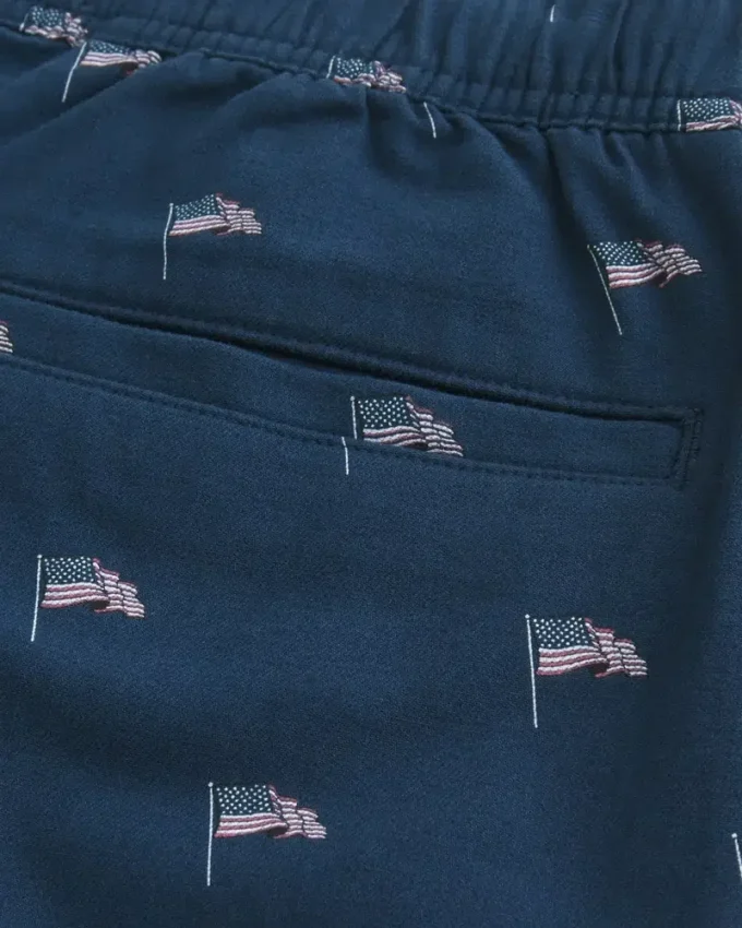 Pantaloni scurți din amestec de in, cu model deasupra genunchiului Pantaloni scurți din amestec de in, cu model deasupra genunchiului