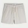 Pantaloni scurți din amestec de in, până la jumătatea coapsei Pantaloni scurți din amestec de in, până la jumătatea coapsei