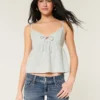 Pantaloni scurți din denim cu talie joasă și spălare medie Pantaloni scurți din denim cu talie joasă și spălare medie