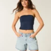 Pantaloni scurți din denim cu talie joasă, spălare deschisă, pliabili, 5″ Pantaloni scurți din denim cu talie joasă, spălare deschisă, pliabili, 5″