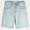 Pantaloni scurți din denim largi, cu broderie în lanț Pantaloni scurți din denim largi, cu broderie în lanț