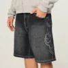 Pantaloni scurți din denim largi cu grafică dublă Pantaloni scurți din denim largi cu grafică dublă