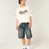 Pantaloni scurți din denim largi cu imprimeu șarpe Pantaloni scurți din denim largi cu imprimeu șarpe
