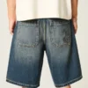 Pantaloni scurți din denim largi cu imprimeu șarpe Pantaloni scurți din denim largi cu imprimeu șarpe