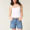 Pantaloni scurți din denim largi, cu talie joasă și model cu fundiță Pantaloni scurți din denim largi, cu talie joasă și model cu fundiță